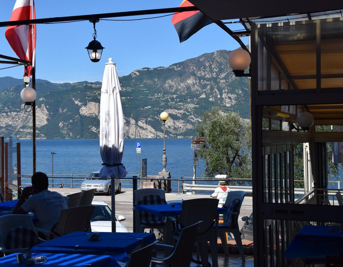 Vela Azzurra Hotel Navene