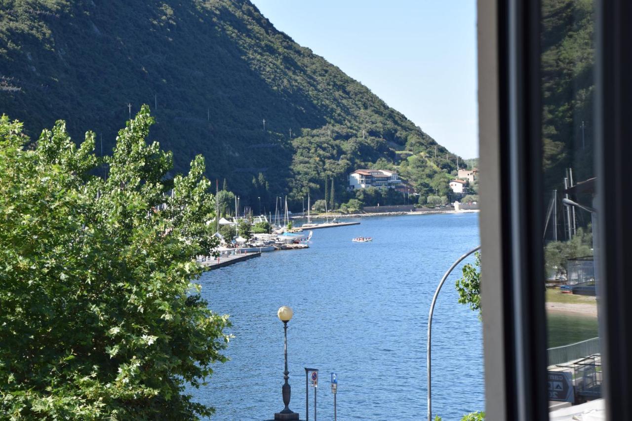 Vela Azzurra 2*
